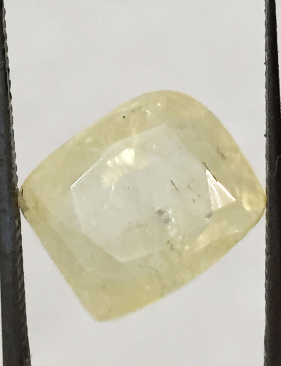 9.05 ct/10.00 ratti Natural Certified Ceylon Pukhraj/Yellow Sapphire